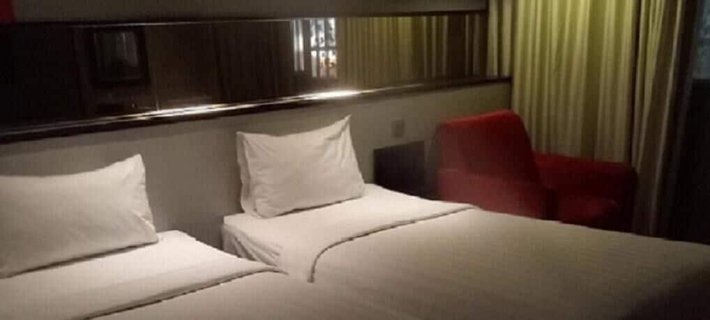 Cabin Hotel Джакарта Экстерьер фото