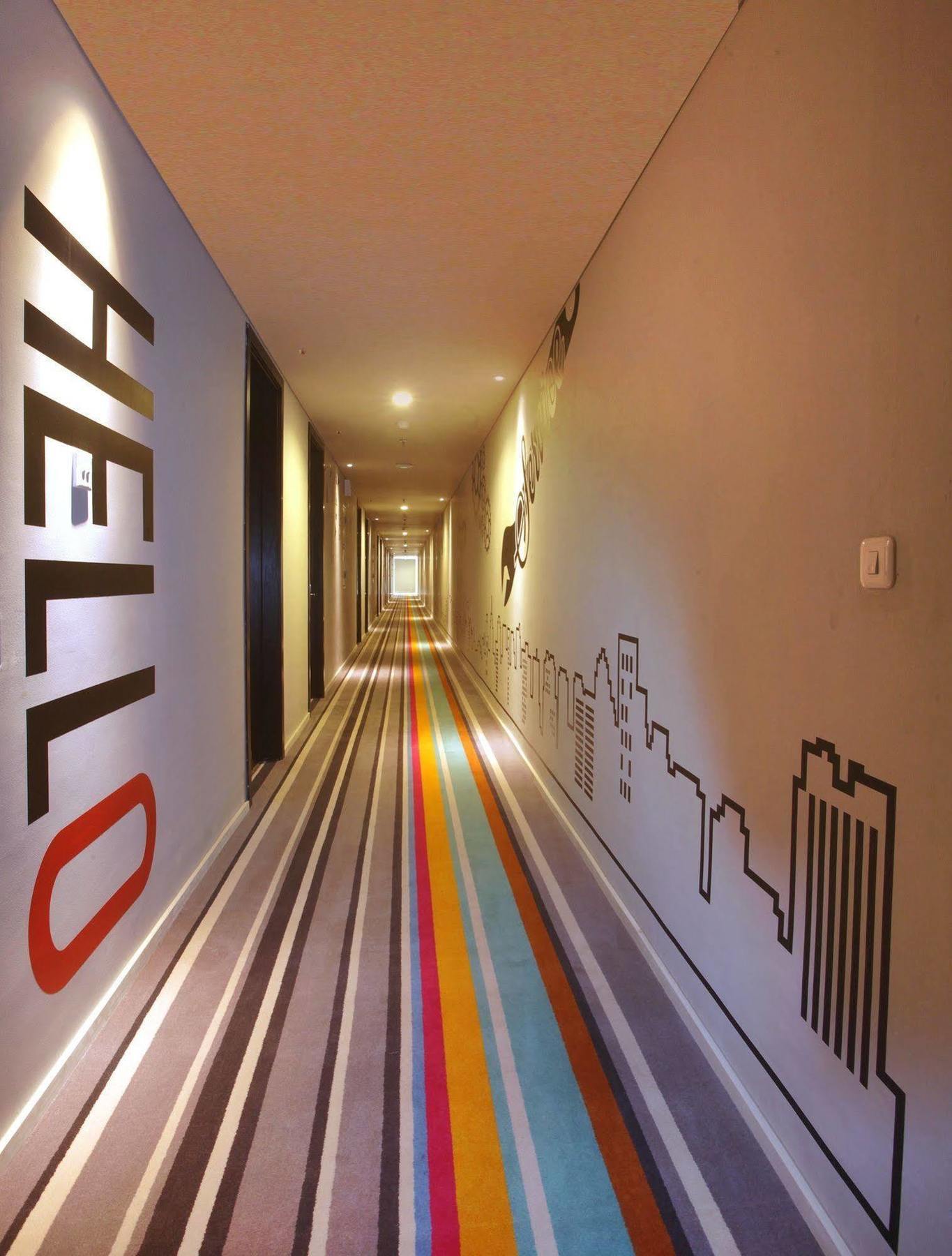 Cabin Hotel Джакарта Экстерьер фото