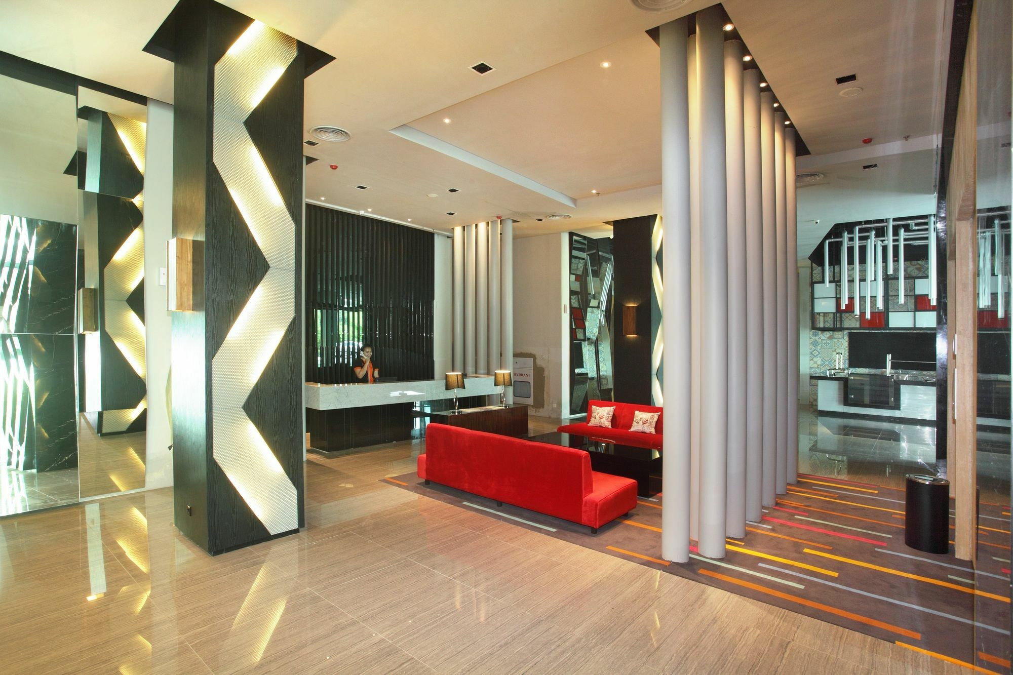 Cabin Hotel Джакарта Экстерьер фото