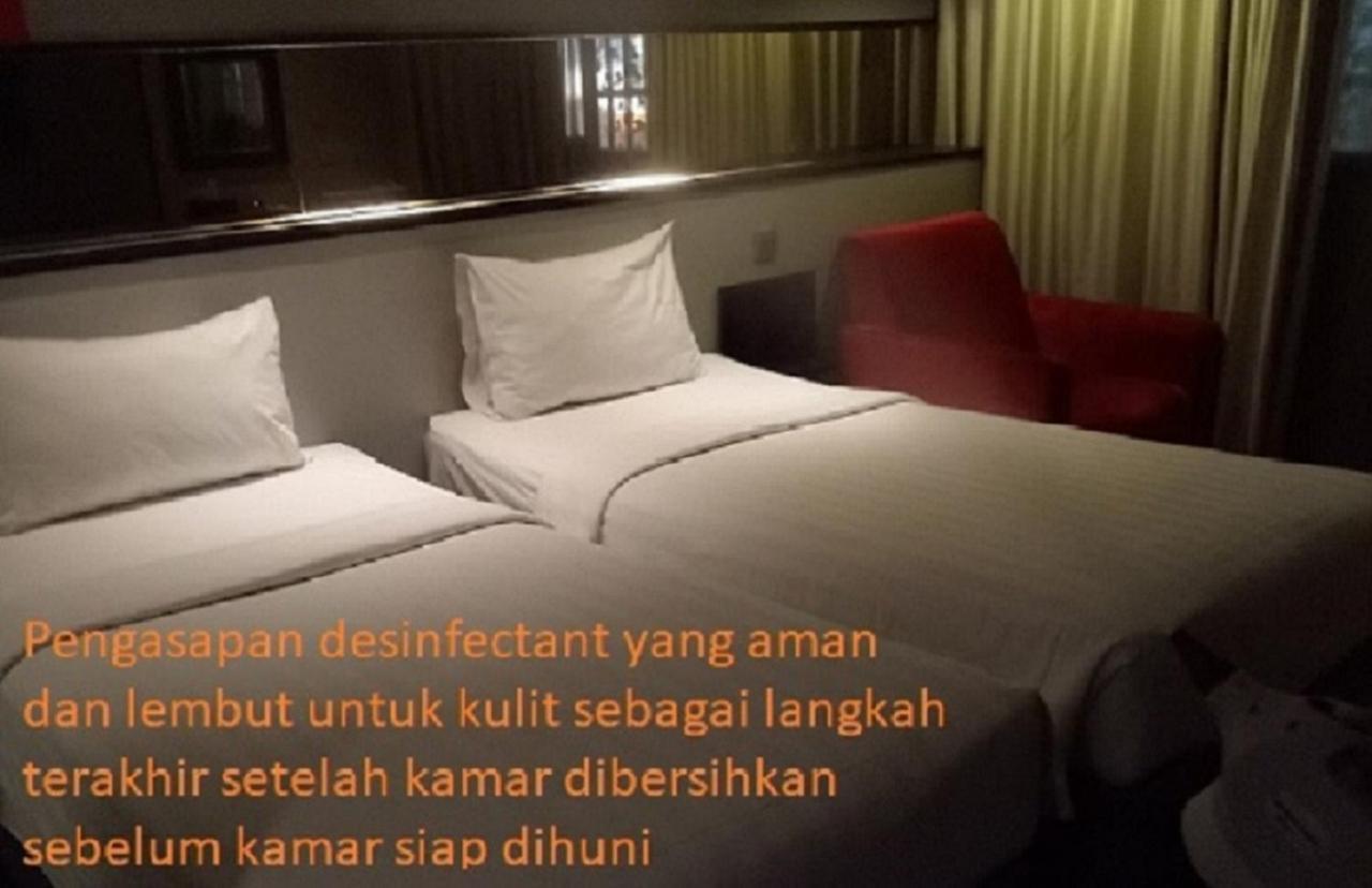 Cabin Hotel Джакарта Экстерьер фото